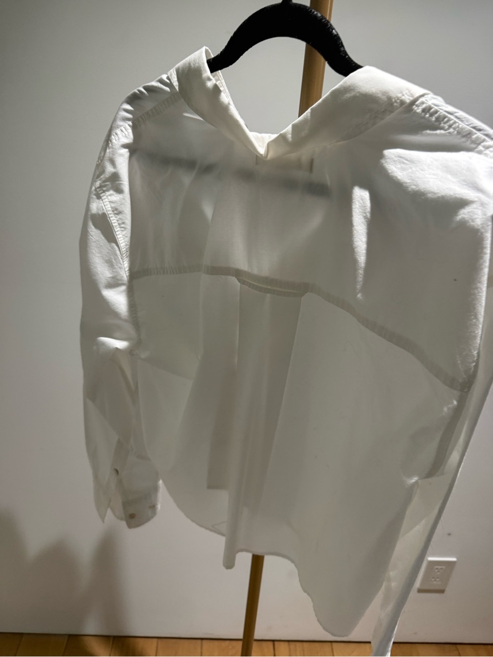 Amo Ruth crop button down L - Picture 8 of 8